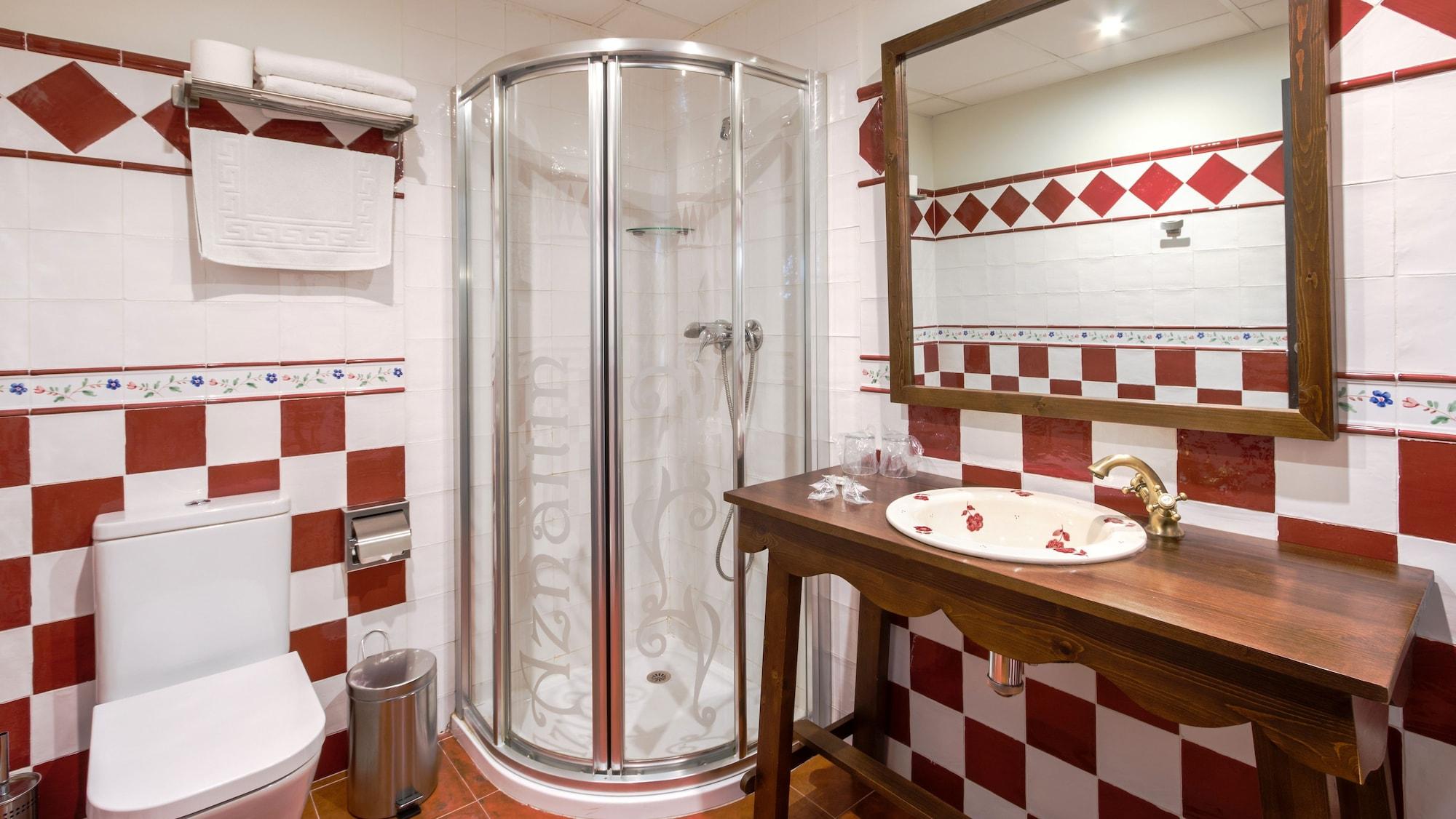 Hostal Aznaitin Baeza Ngoại thất bức ảnh