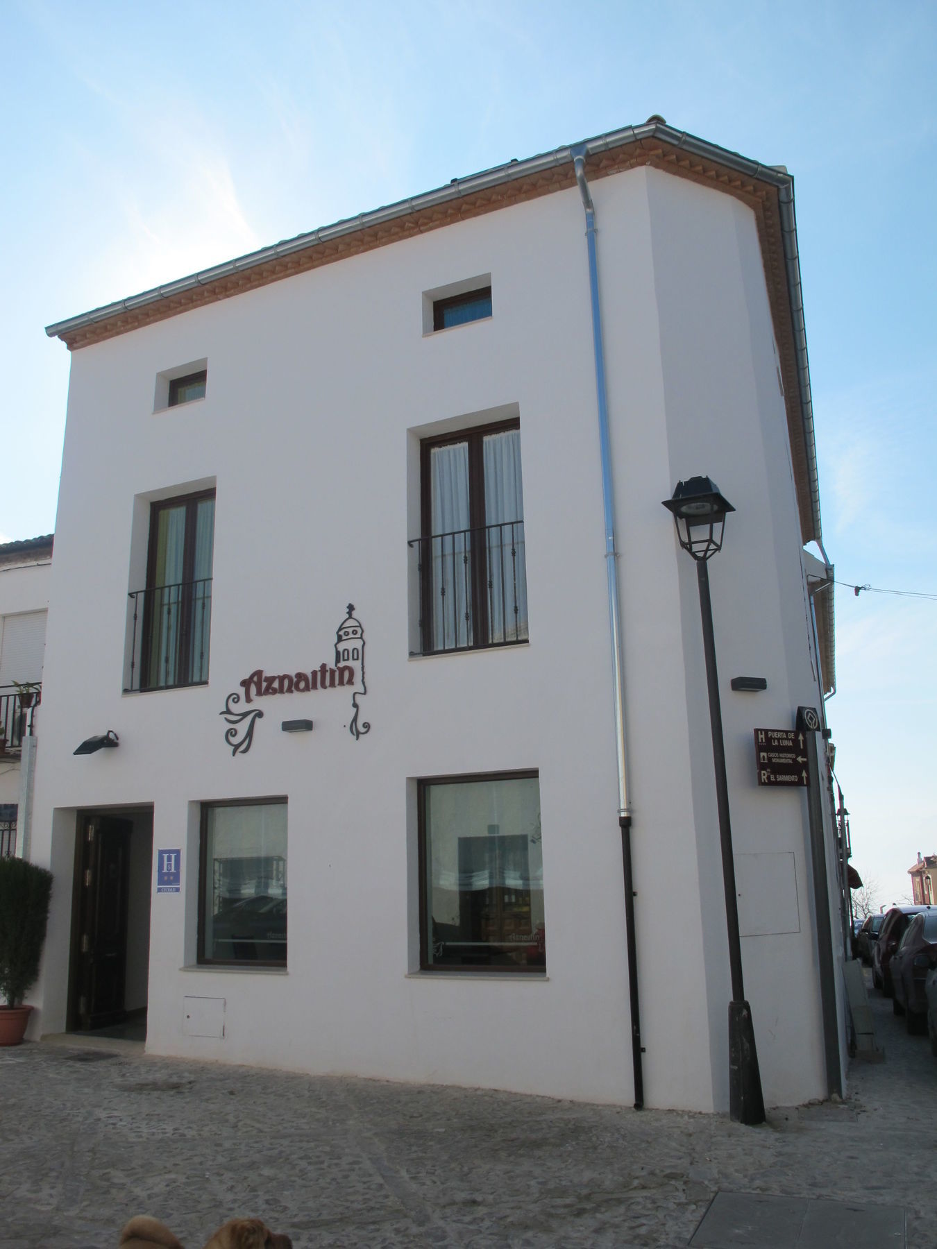 Hostal Aznaitin Baeza Ngoại thất bức ảnh